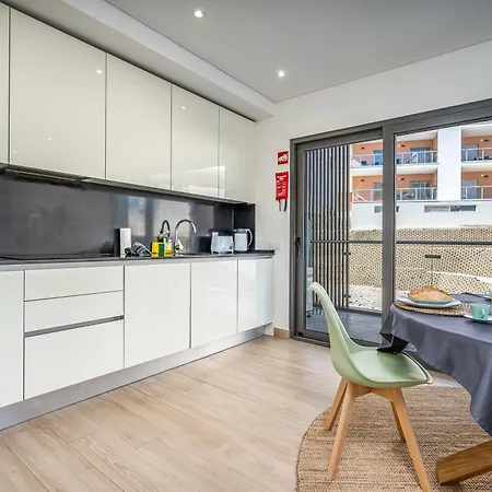 Sun & Pool Da Rocha Lägenhet