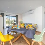 Sun & Pool Da Rocha Appartement *